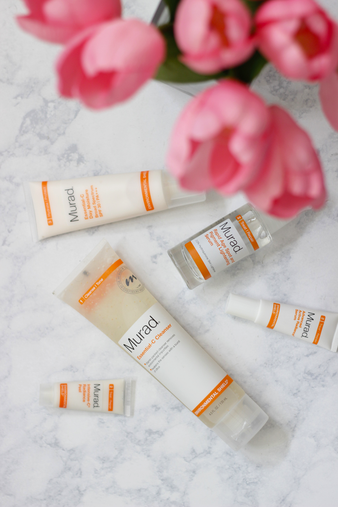 Want glowing skin? Keep reading to see how Jamie is getting glowing skin thanks to the Murad Rapid Lightening Regimen. Time to get glowing skin in as little as 7 days- Makeup Life and Love- Glowing Skin- Murad- Murad Skincare