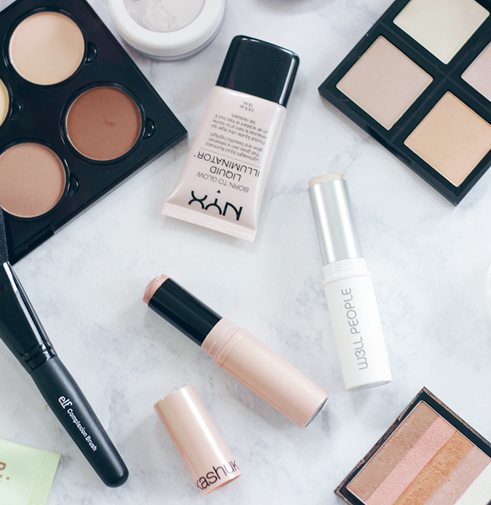 Confused by what strobing is? Keep reading and see how Jamie is getting her strobe on this season. Strobing 101 is officially in session. -Strobing-Makeup Life and Love-#TargetStyle-#sponsored- Target Beauty- #MyBeautyByTarget