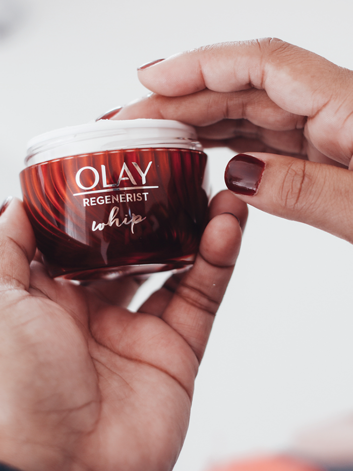 Looking for the perfect moisturizer this winter? See why you NEED to try the NEW Olay Regenerist Whip ASAP!