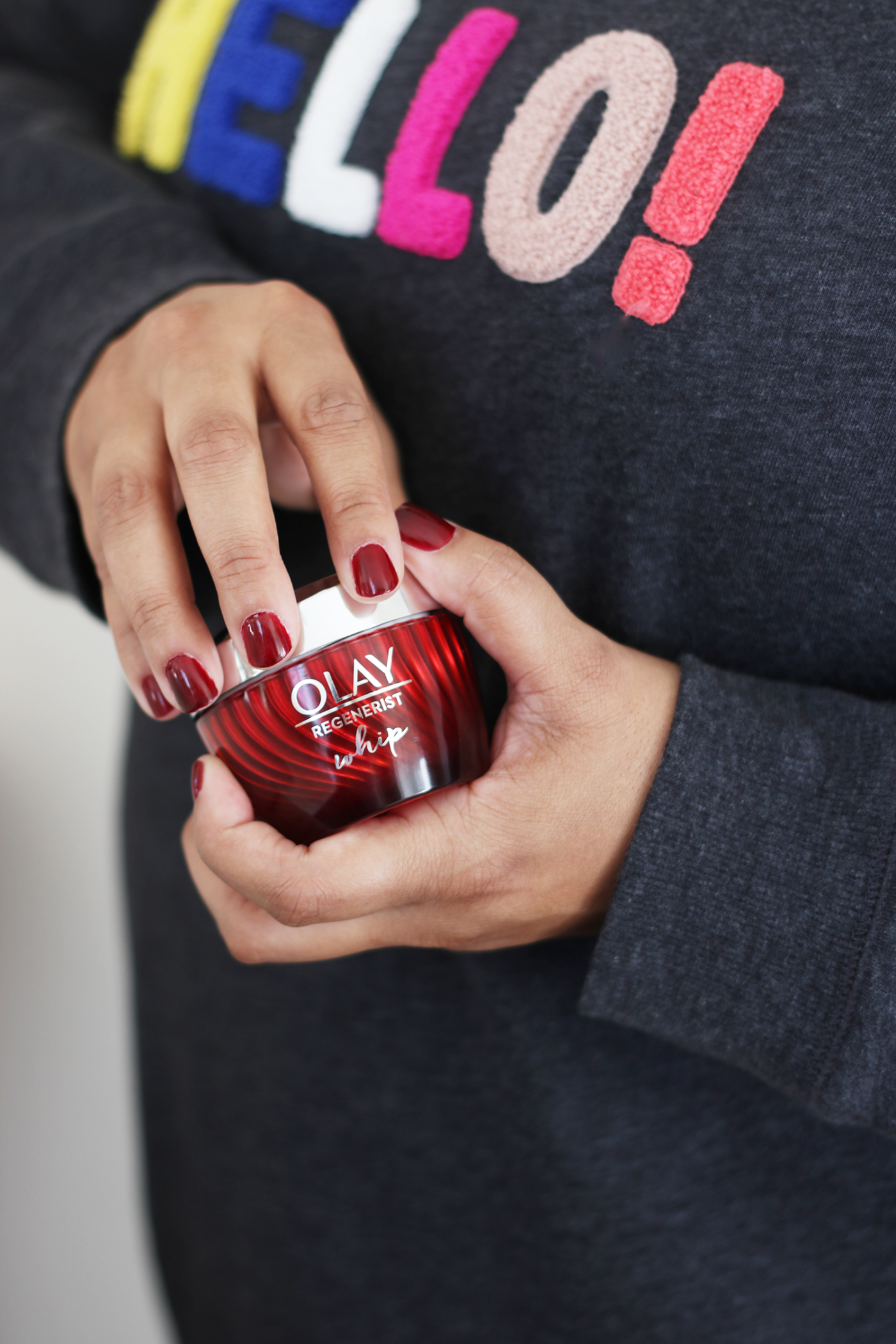 Looking for the perfect moisturizer this winter? See why you NEED to try the NEW Olay Regenerist Whip ASAP!