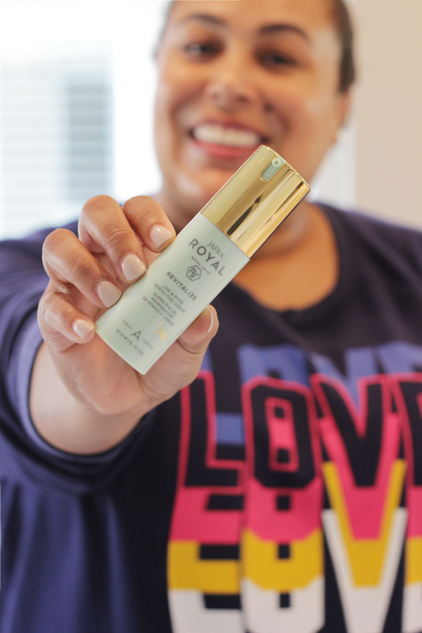 Curious why you need to try JAFRA ROYAL Revitalize? Los Angeles Skincare Blogger Makeup Life and Love is sharing her new found love for JAFRA ROYAL Revitalize here!