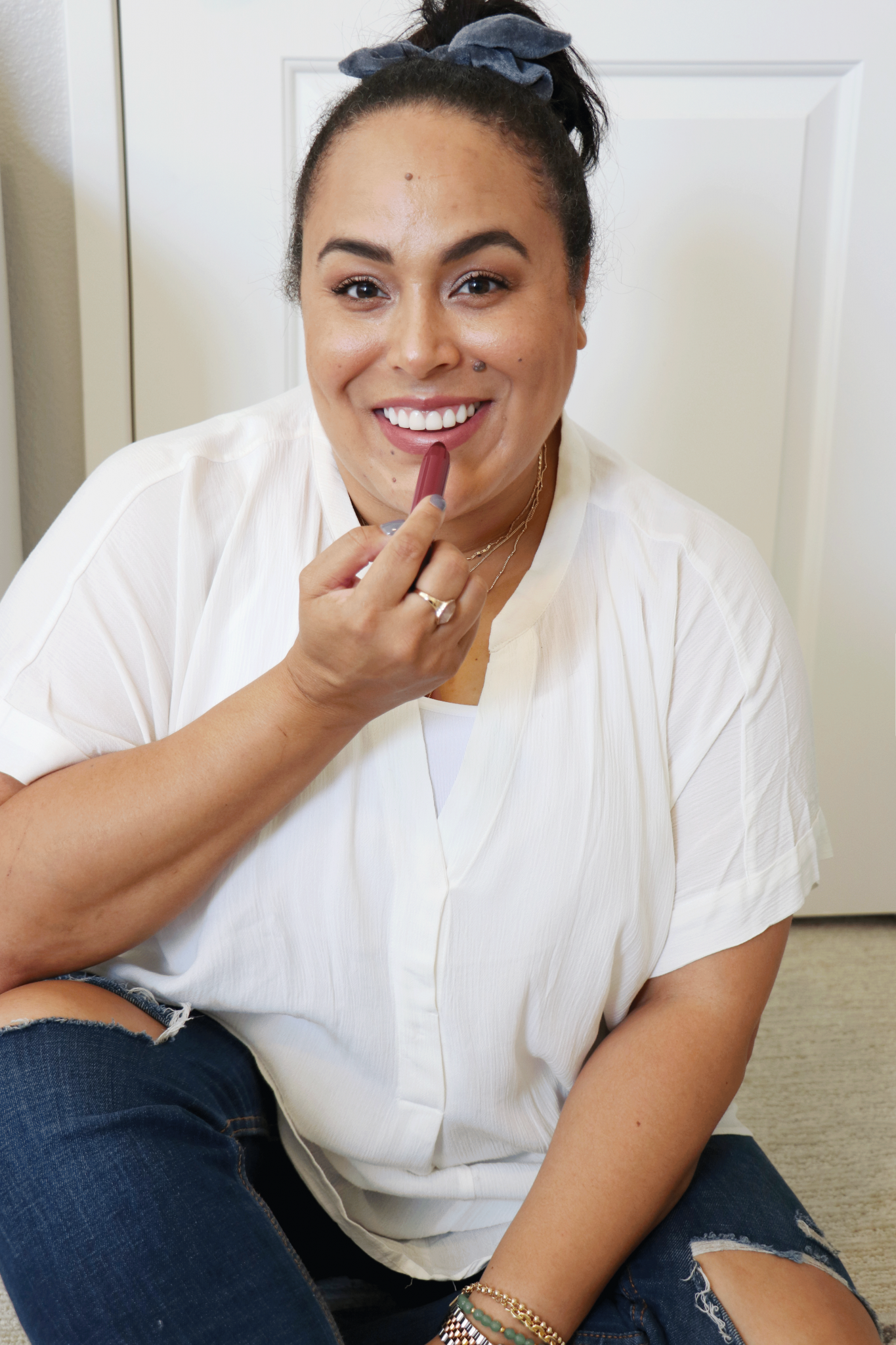 Let's be honest - working from home is in full effect. Looking for the perfect working from home beauty look without feeling overdone or underdone for those zoom call? Los Angeles blogger Jamie Lewis is sharing her top tips HERE!