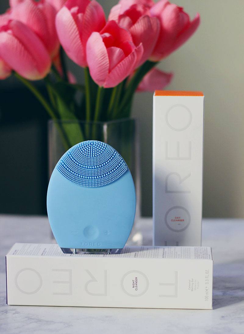 Time to step up your cleanser game thanks to the newest launches by FOREO. The FOREO day and night cleansers will seriously ROCK your world. 