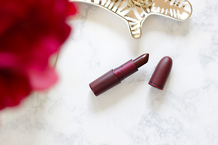 Bold Lips are the rage this summer and with this limited edition curated lipstick collection by Giambattista Valli you need to try them NOW. Find out why the Giambattista Valli x MAC Cosmetics collection is set to be a summer hit.