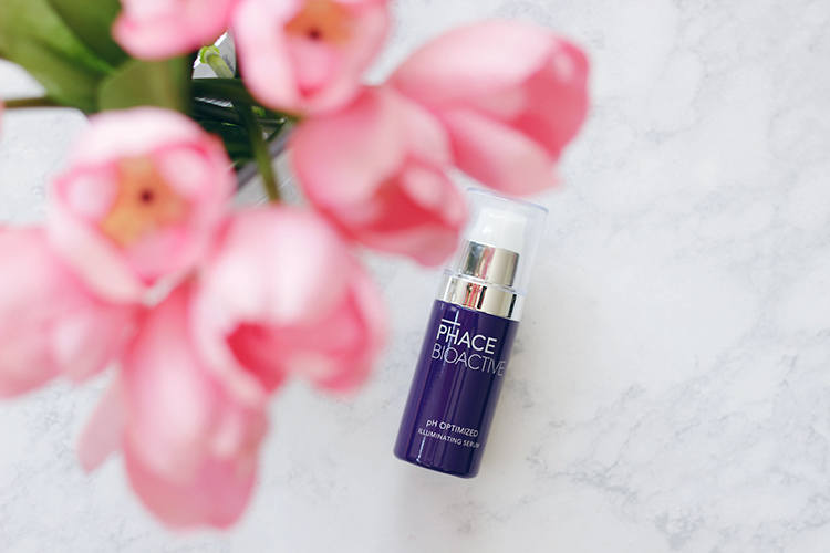 Time to get rid of hyperpigmentation quickly thanks to Phace Bioactive skincare. This amazing illuminating serum will change the way hyperpigmentation and your skin look. - Makeup Life and Love | https://makeuplifelove.com