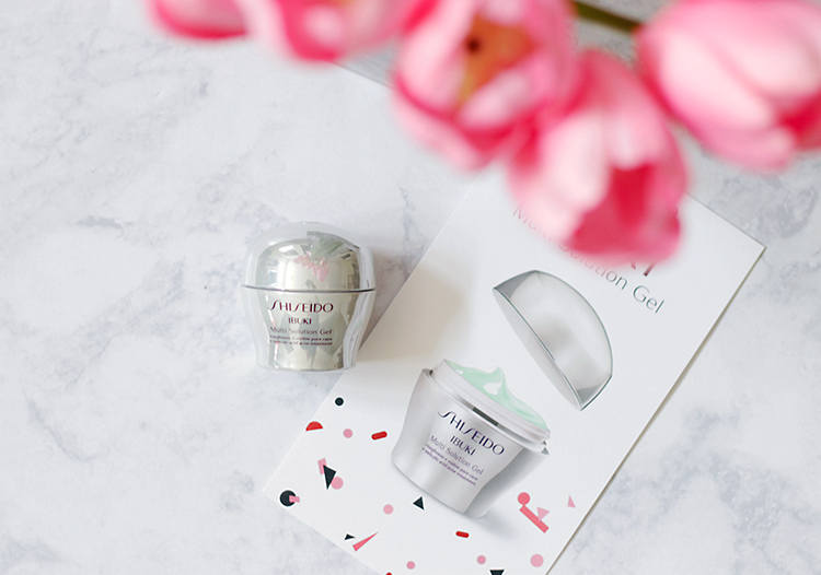 Need something to clear up breakouts, revive dull skin all while shrinking pores? The Shiseido Ibuki Multi Solution Gel is the newest addition to the Ibuki line. Find out why Jamie is obsessed with this gel and why you NEED this in your skincare routine NOW.